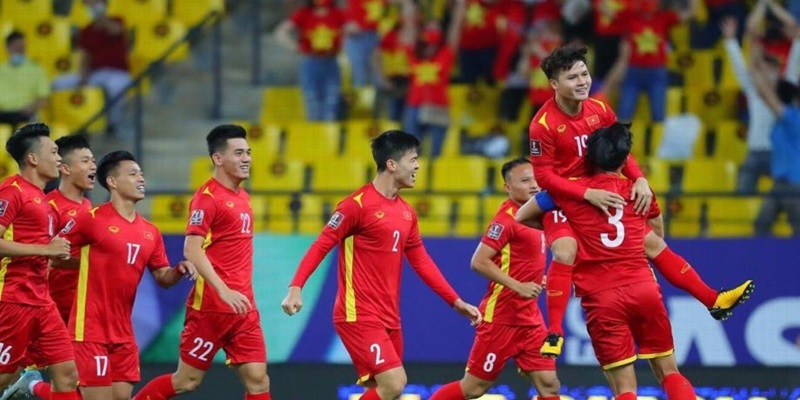 Tổng hợp những chiến lược cá cược AFF Cup hiểu quả giúp người chơi thắng lớn 2 Phân tích kỹ lịch sử đối đầu là chiến lược cá cược AFF Cup hàng đầu